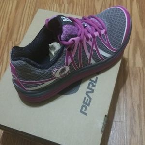 Pearl izumi trail shoes